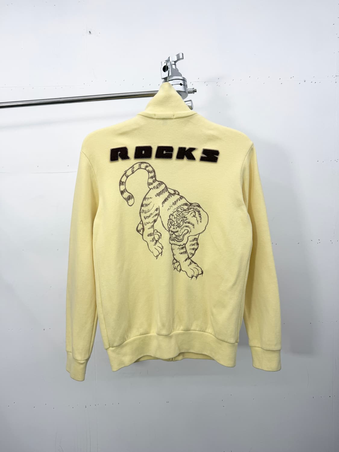 Ozone Rocks lemon tiger zip 상품이미지1