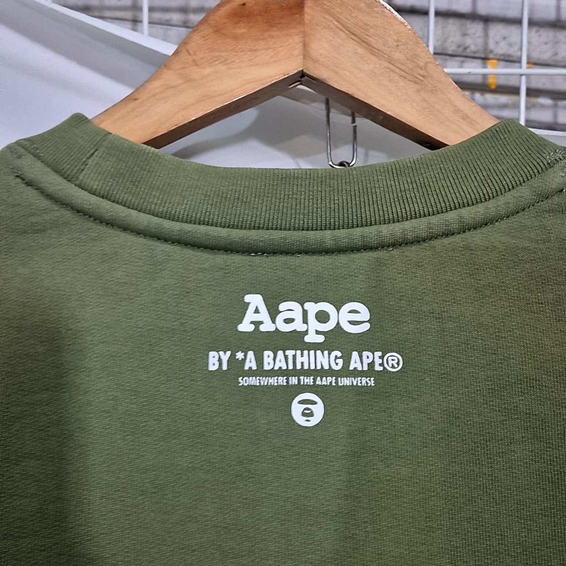 Aape 에이프 카모플라쥬 맨투맨 상품이미지9
