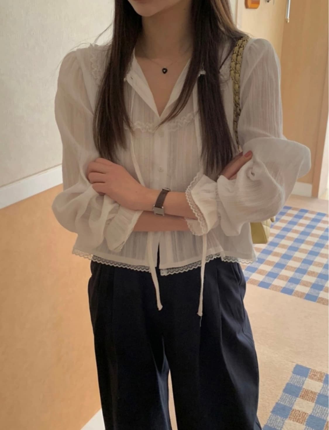 프리티영띵 엠마블라우스 상품이미지8