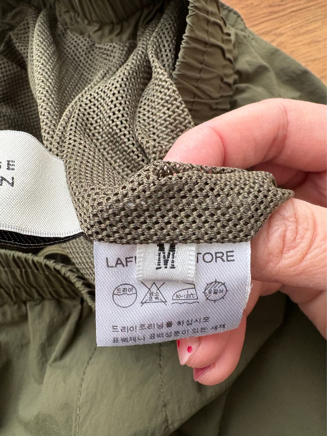 바나나 리퍼블릭 카키색 남성 면바지 상품이미지7