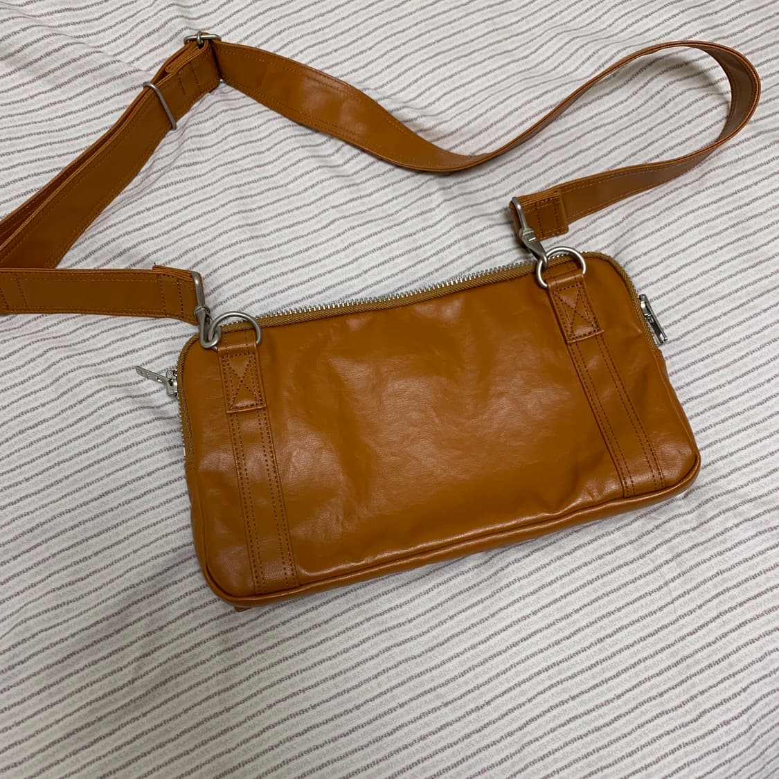 포터 프리스타일 숄더백 (카멜) 상품이미지5