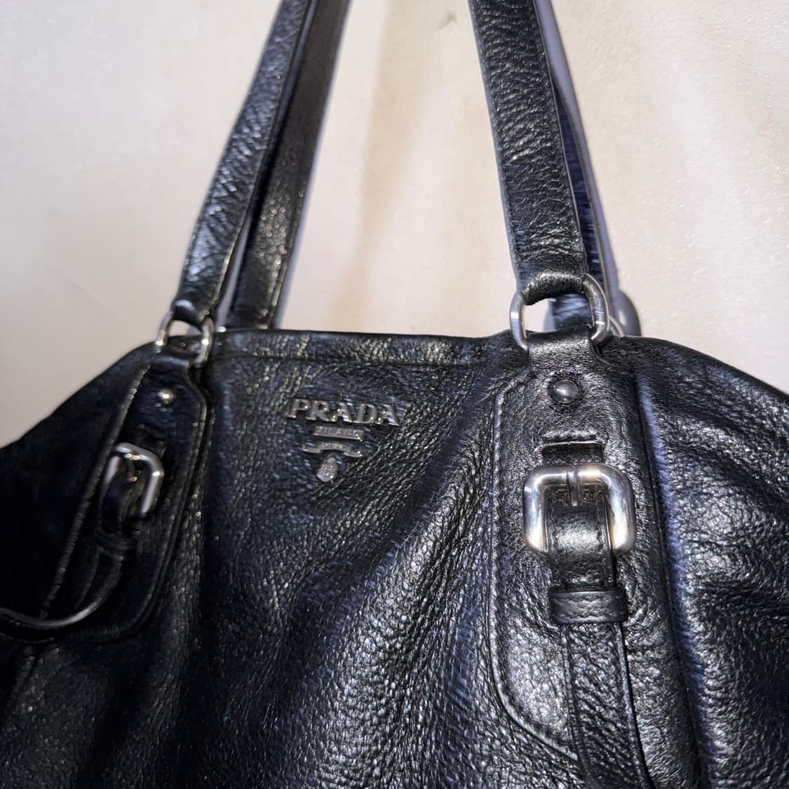 프라다 은장 레더 블랙 숄더&토트백 상품이미지2