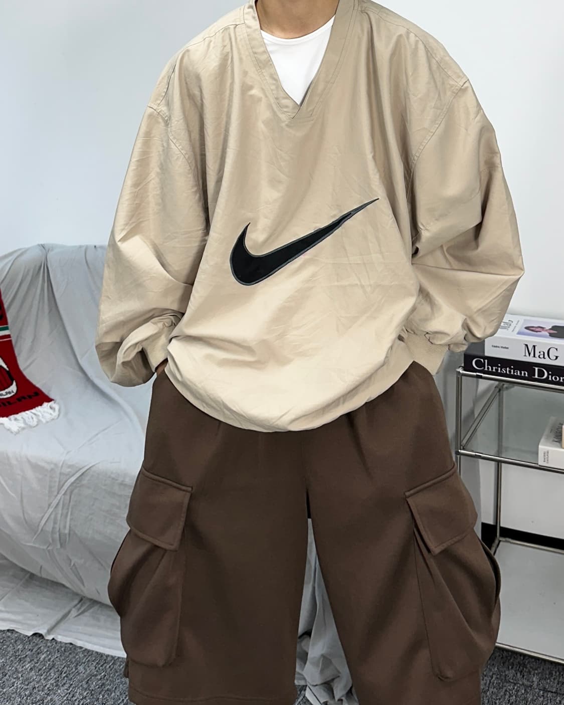 나이키 베이지 빅로고 웜업 XL 상품이미지1