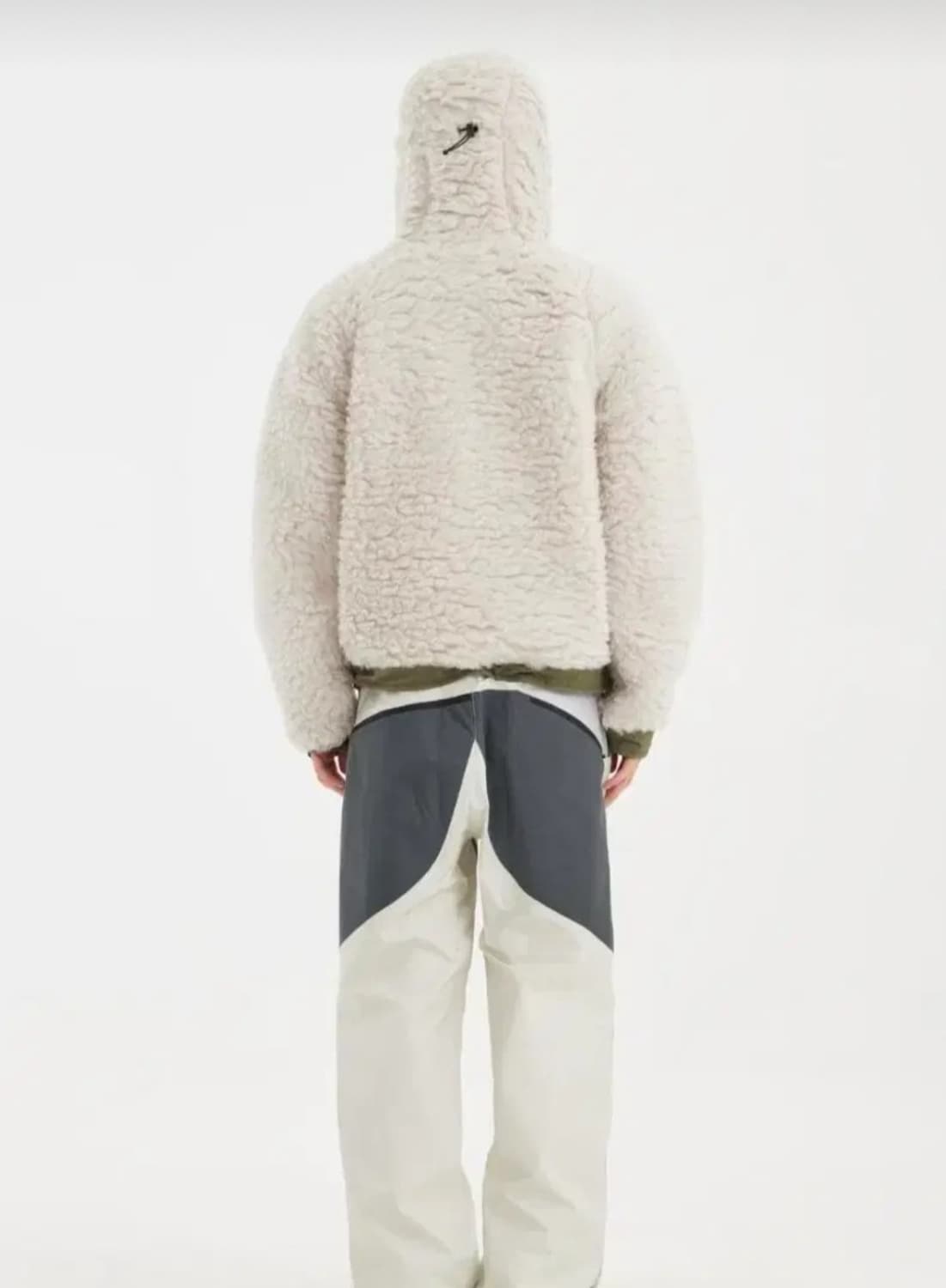 [구매] 로아(ROA) 하이킹 플리스(후리스) 구매합니다. 상품이미지3