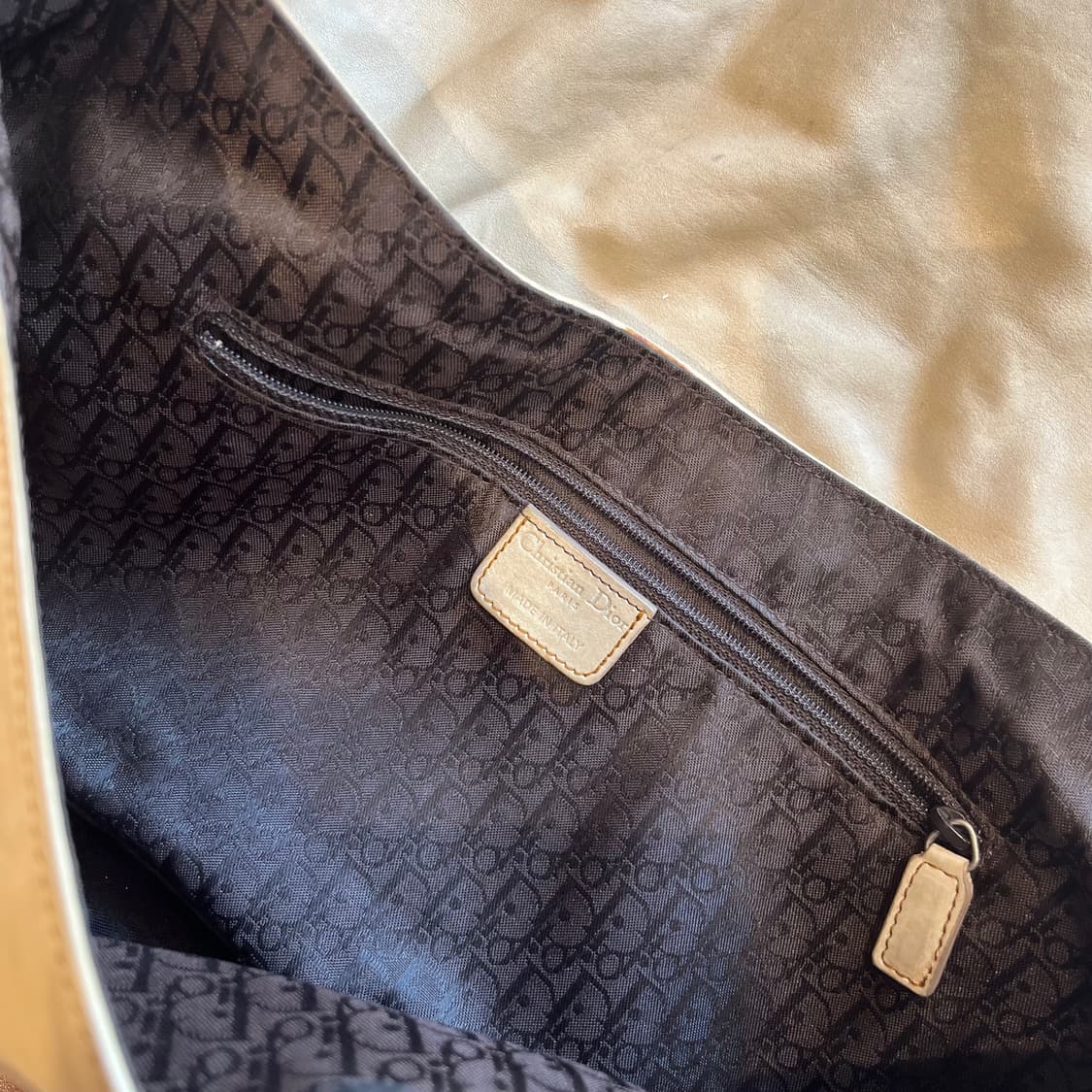 디올 가우쵸백 상품이미지5