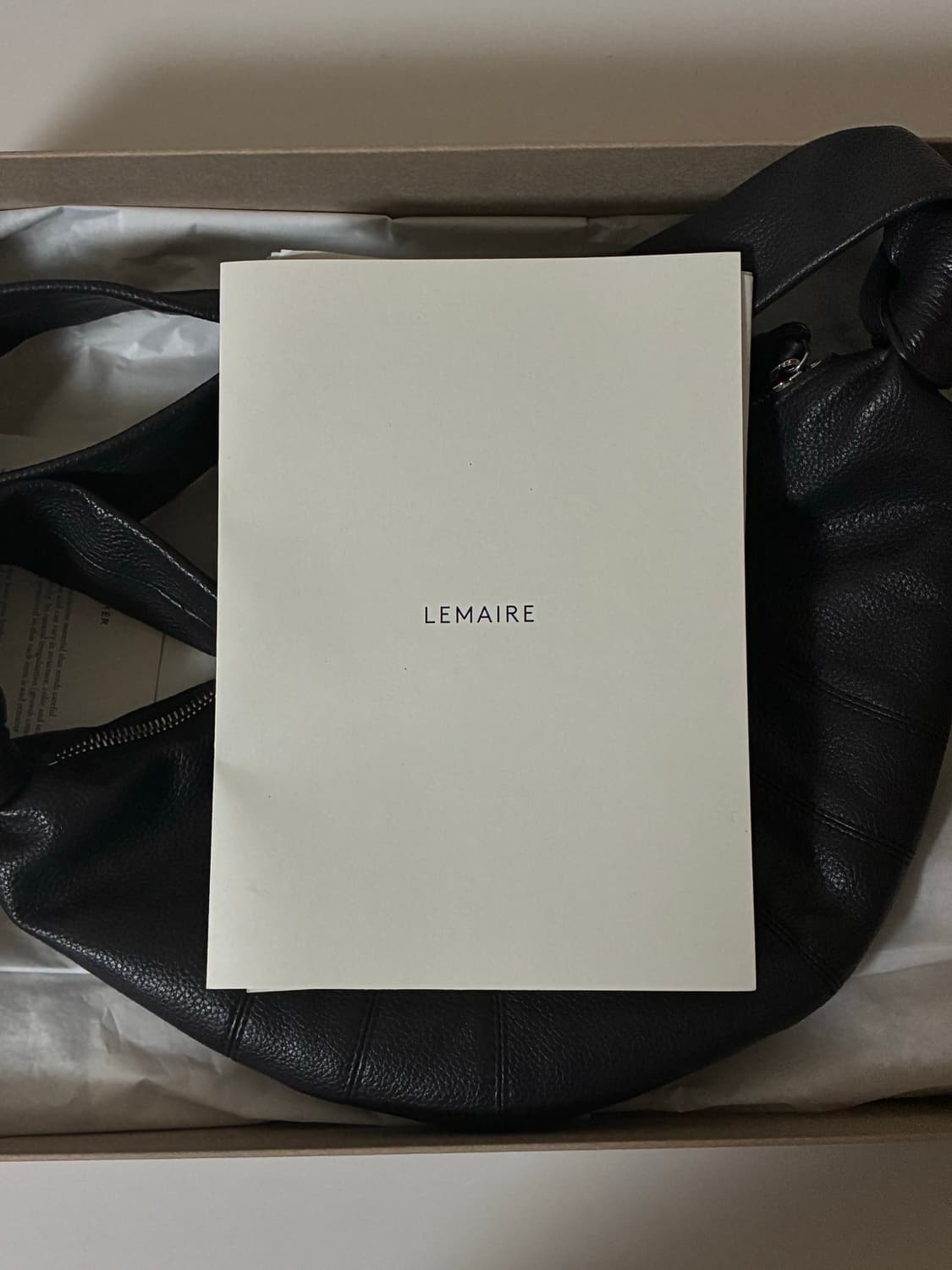 르메르 크루아상백 스몰 소가죽 다크초콜릿  상품이미지3