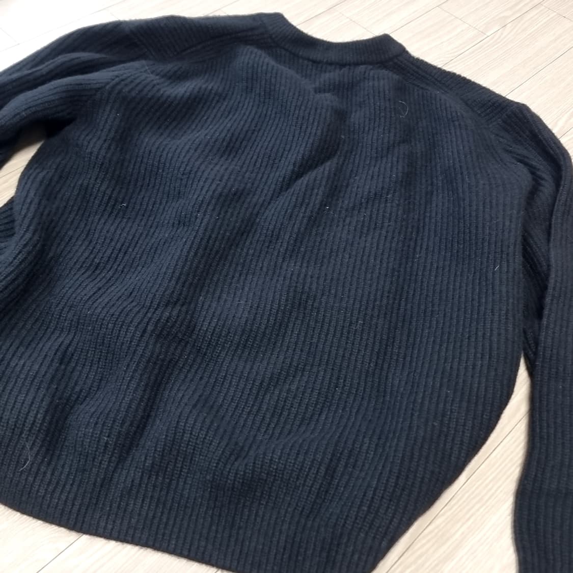 무신사 스탠다드 헤비코튼 미군 코만도 V넥 니트(105) 상품이미지4