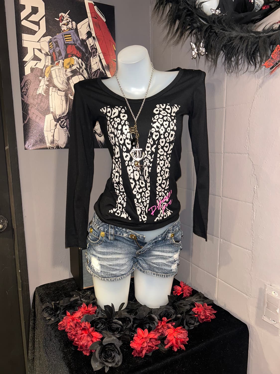 LAZY DAISY 레이지데이지 호피프린팅 백그런지링 긴팔티 갸루y2k 상품이미지2