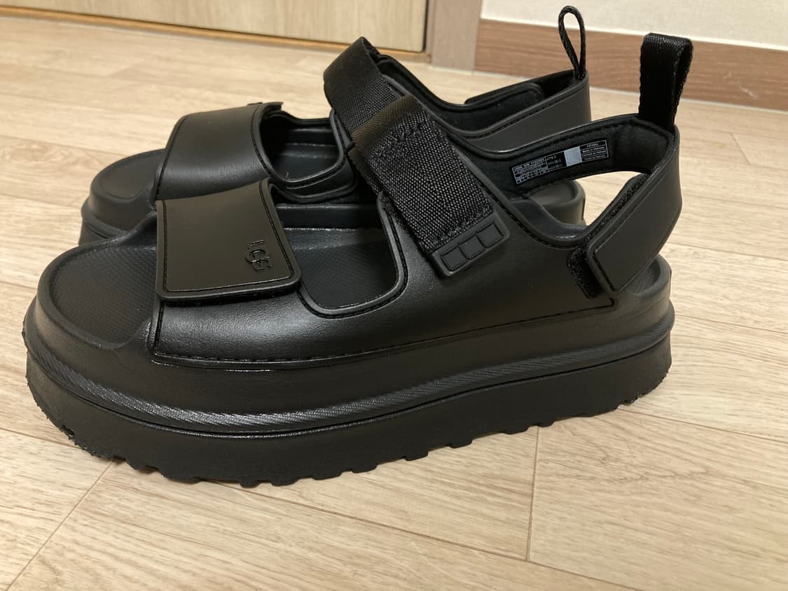 어그 골든글로우 샌들 250(255) 판매 상품이미지1