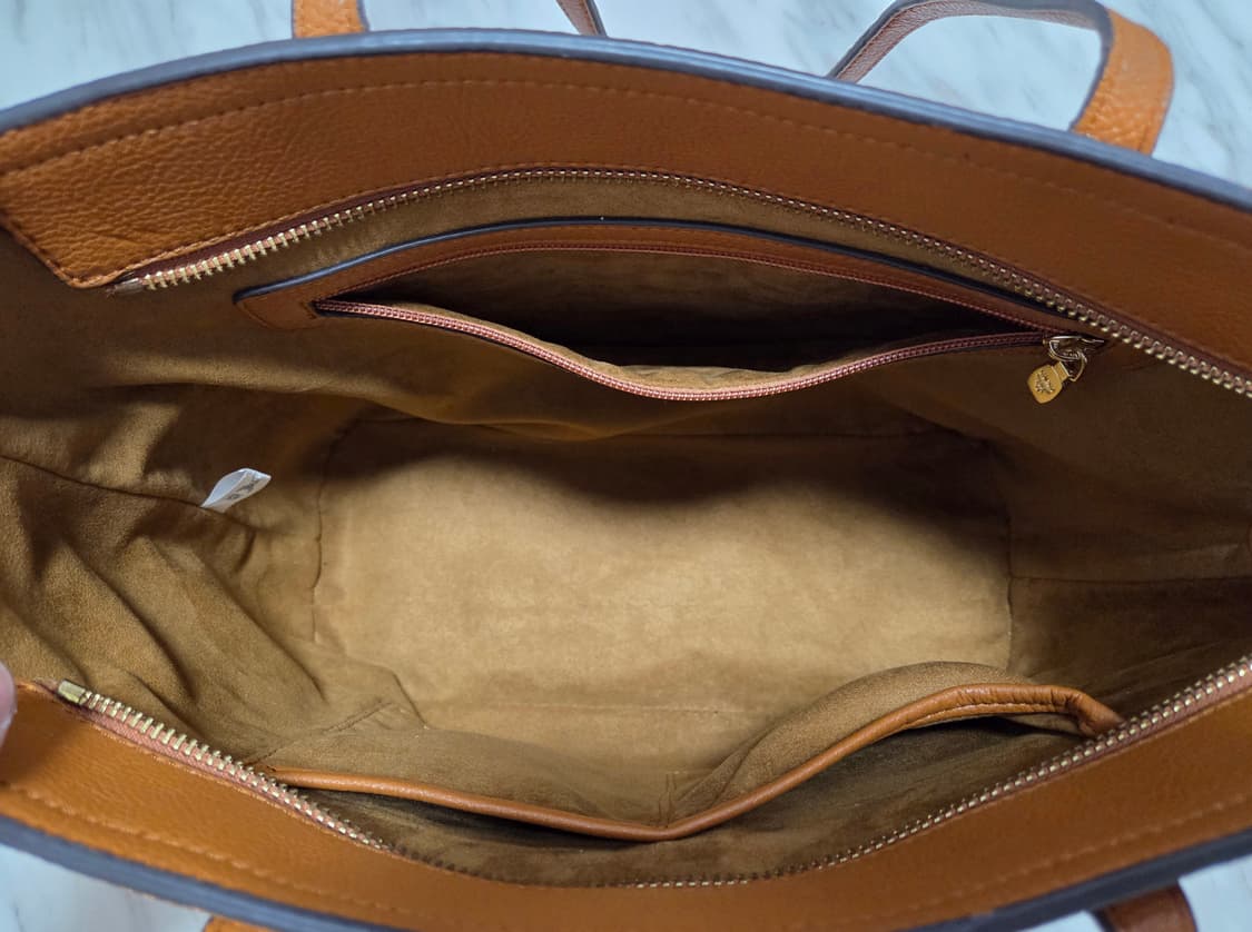 MCM 비세토스 스터드 쇼퍼백 상품이미지7