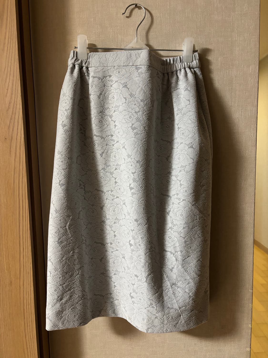 빈티지 꽃패턴 화이트 스커트 상품이미지1