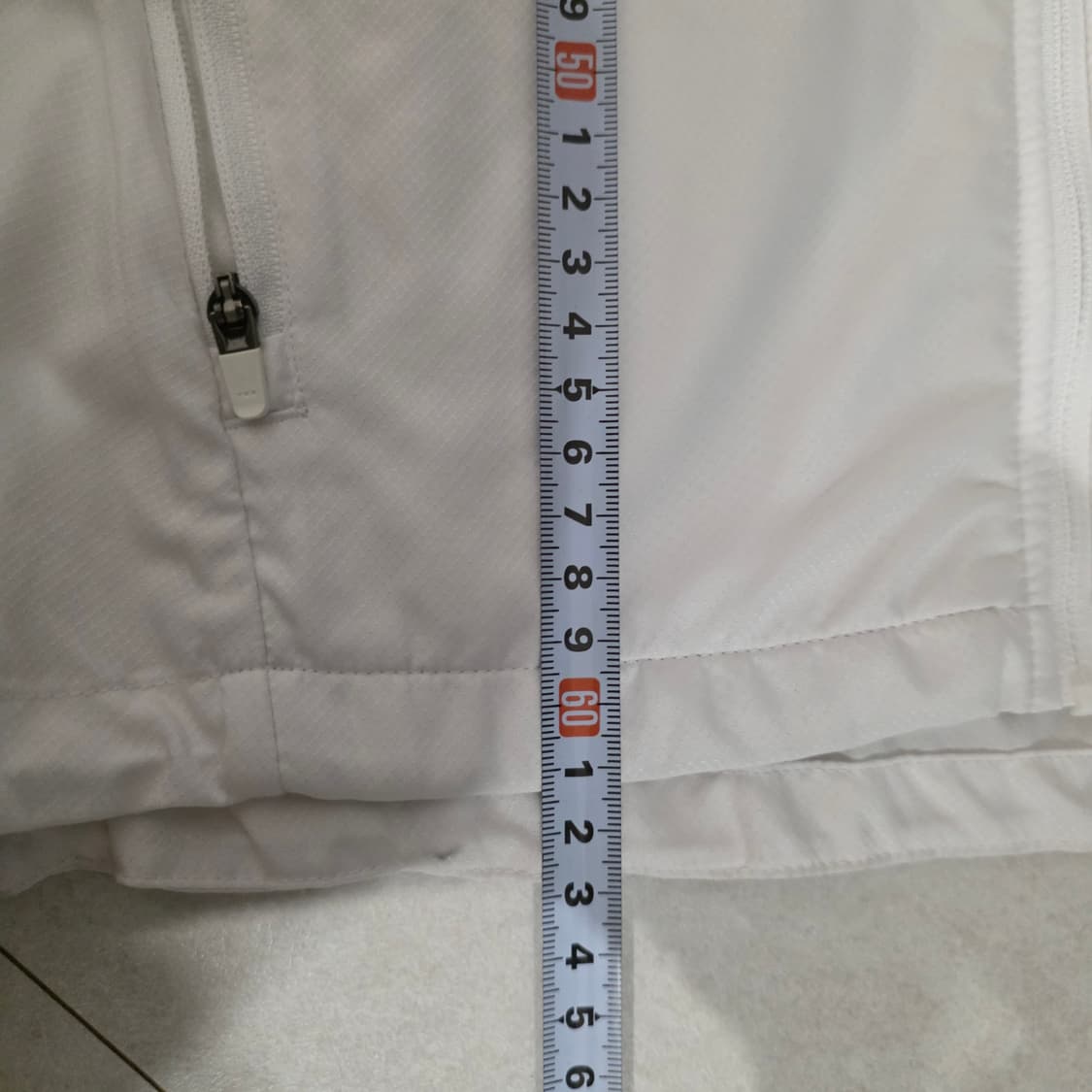 아디다스 화이트 바람막이 XS 상품이미지7