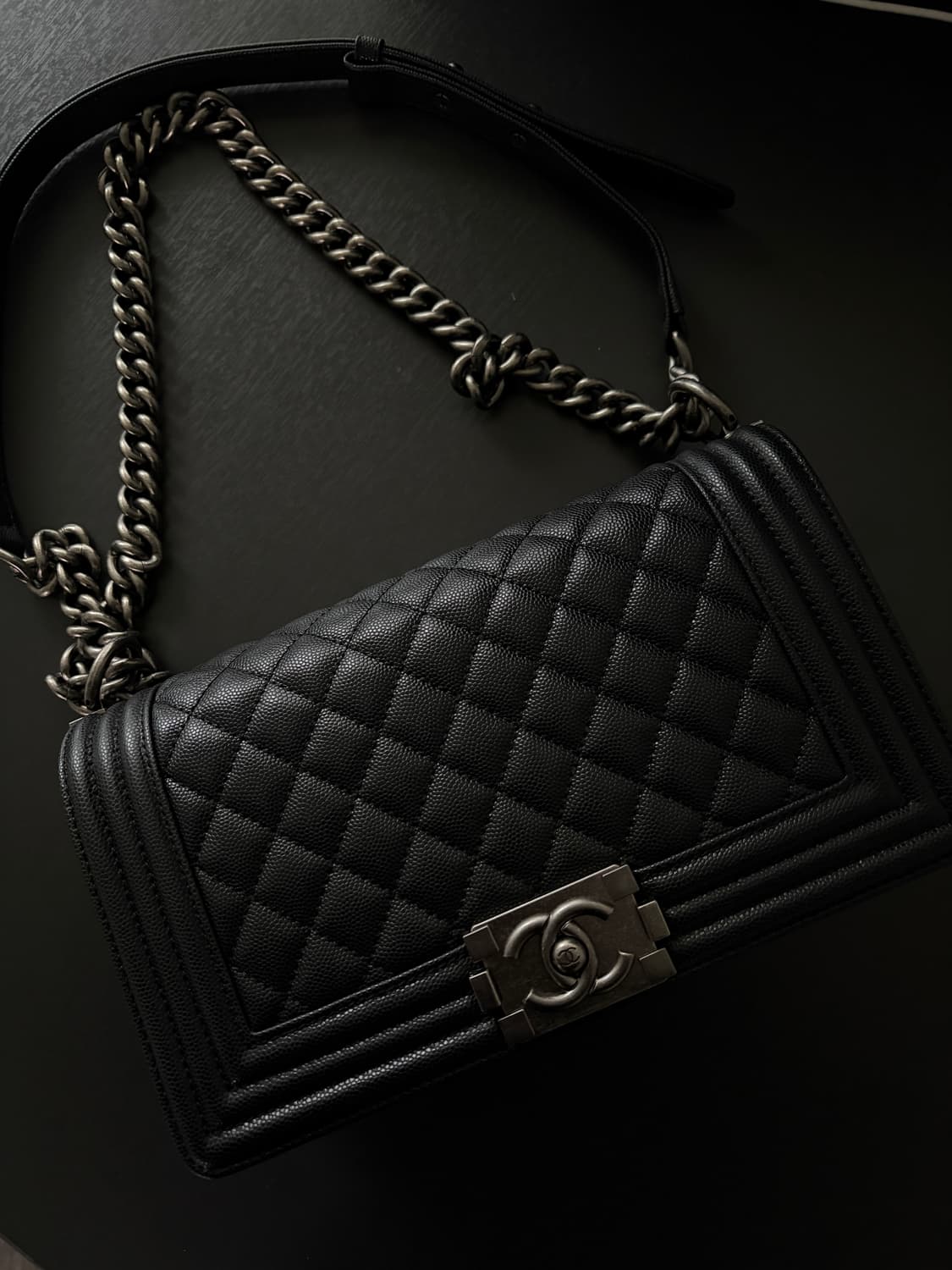 샤넬 보이백 상품이미지1