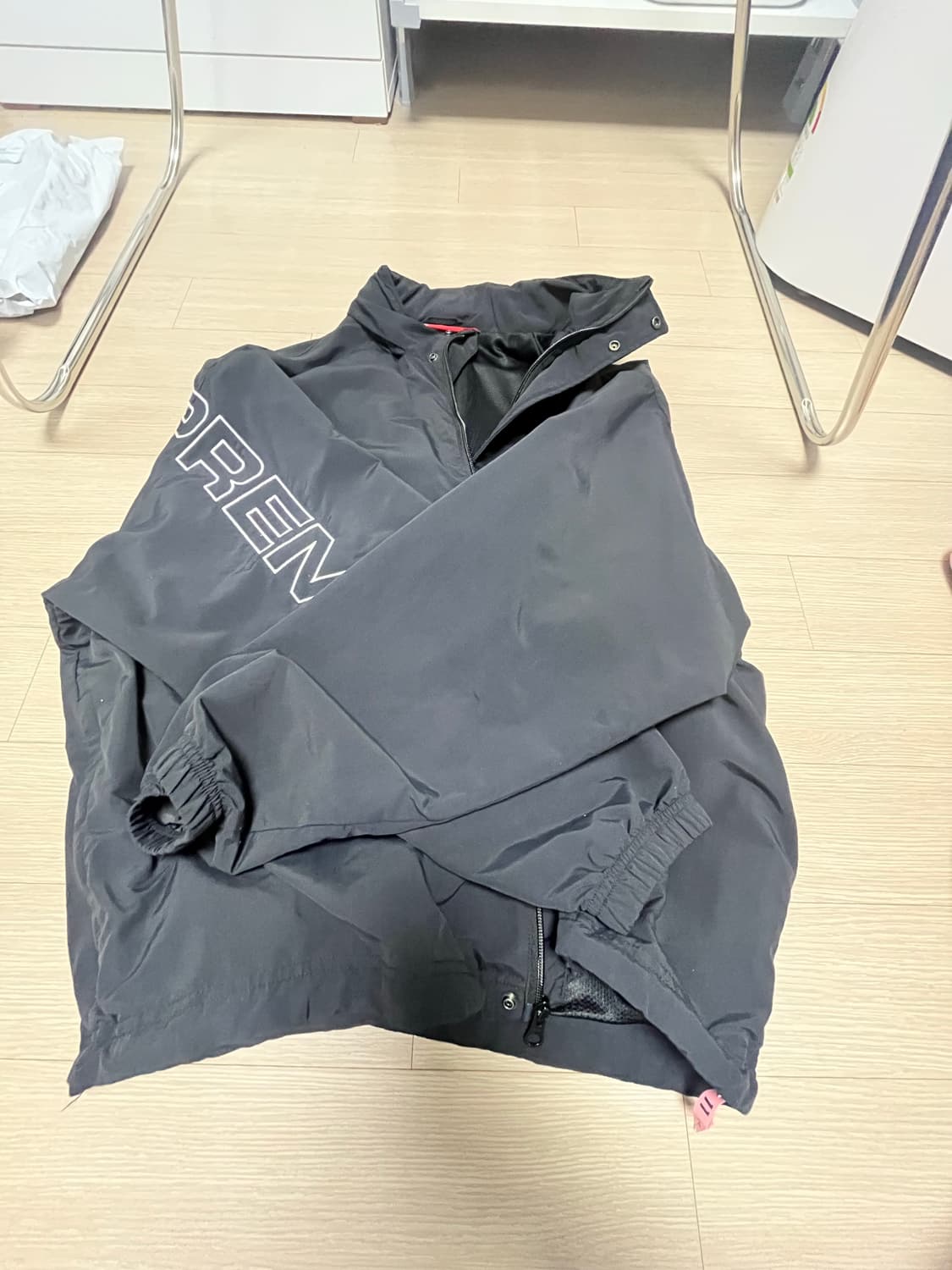 슈프림 스펠아웃 24fw 블랙L 상품이미지1