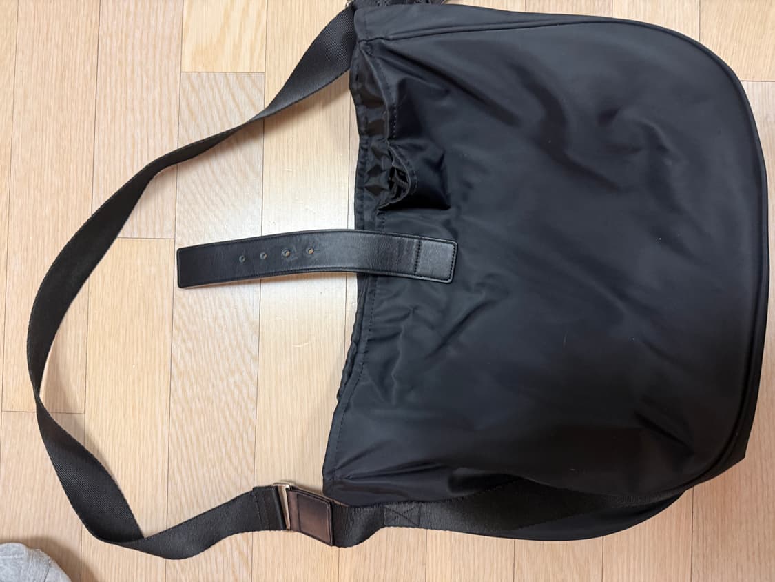해칭룸 Wavy Bag High Density Nylon Black 상품이미지4