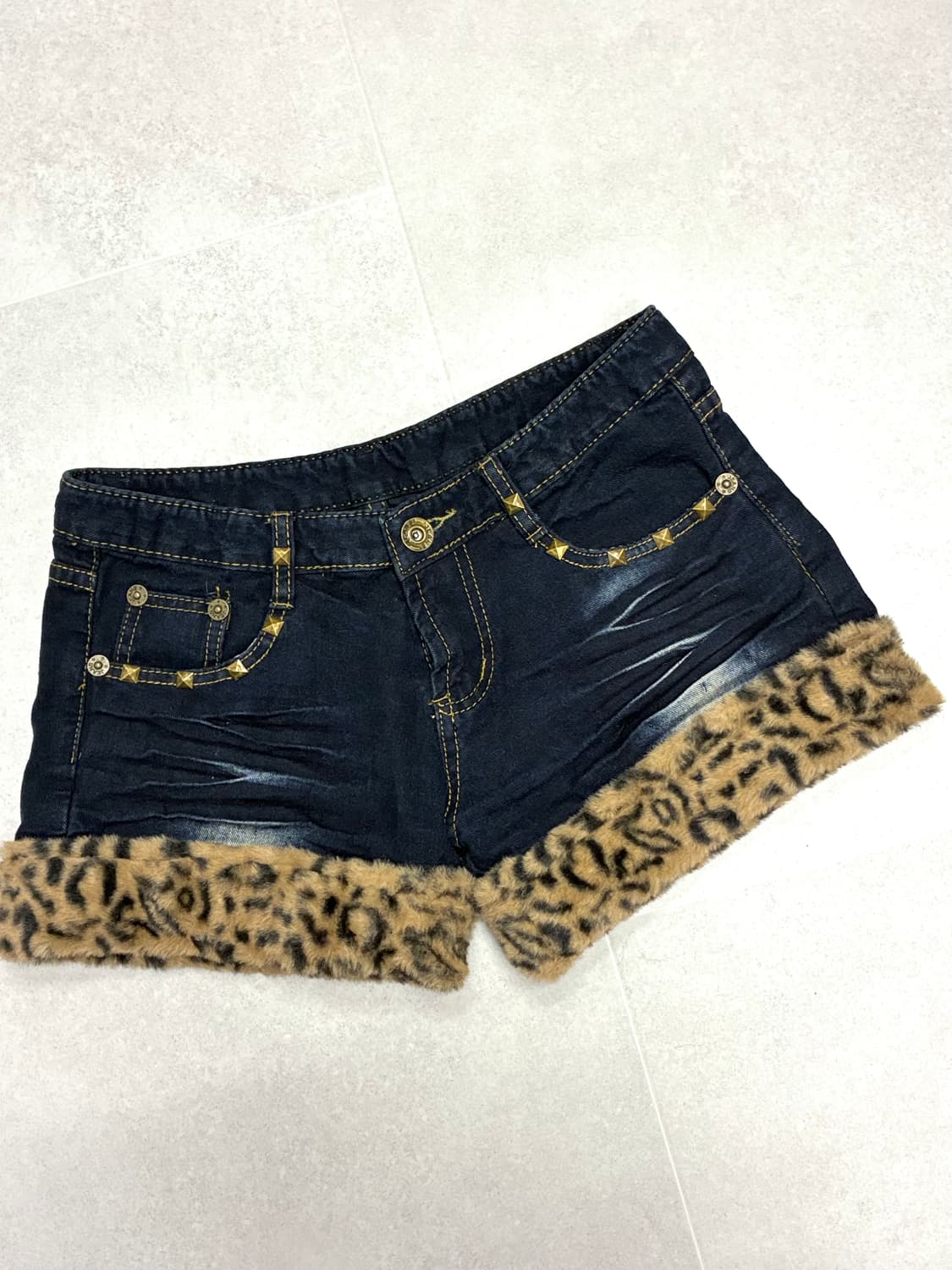 [Made] 퍼 호피 반바지 상품이미지2