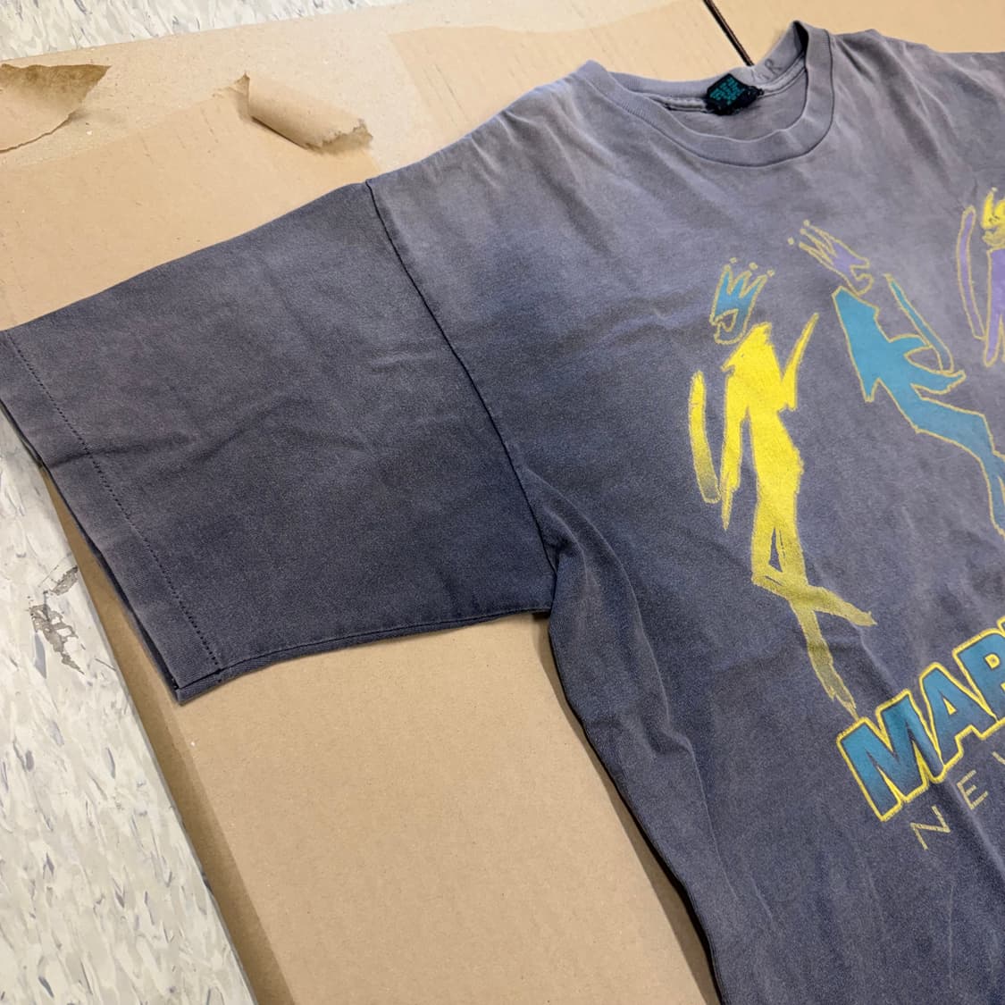 90s USA Vintage Sun Faded Tshirt 상품이미지2