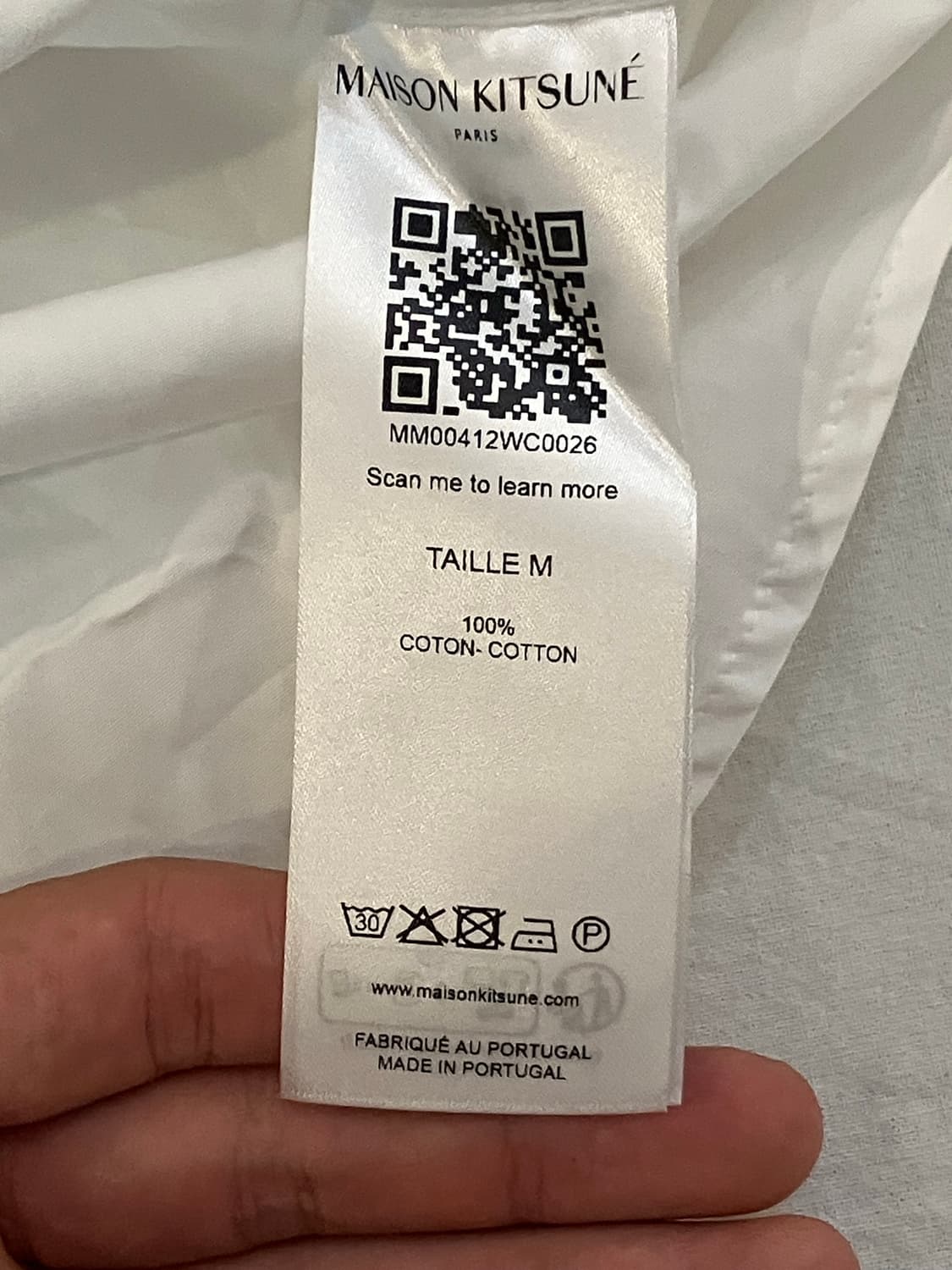 24FW 메종키츠네 볼드 폭스헤드 화이트 셔츠 상품이미지6