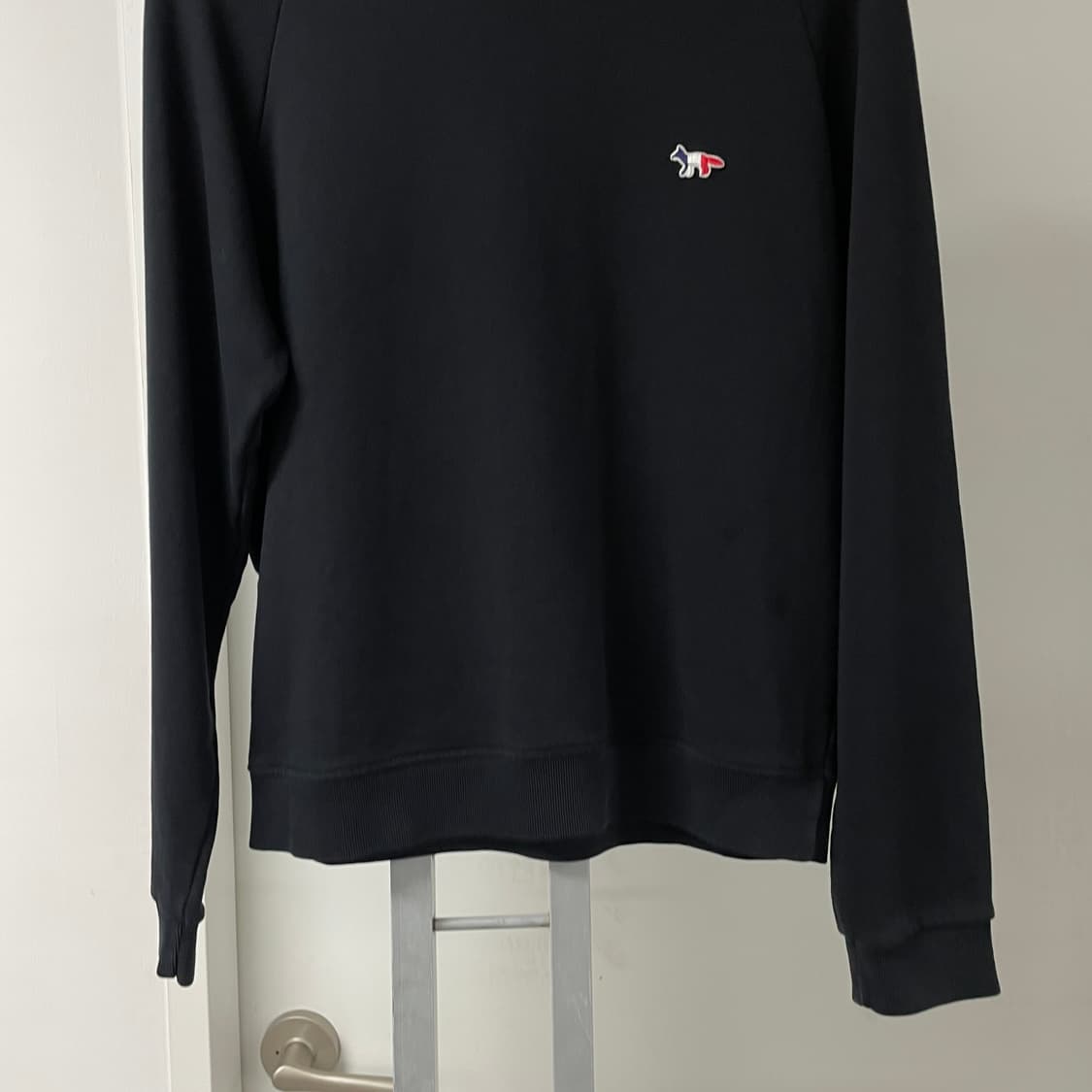 메종키츠네 블랙 맨투맨 M 상품이미지3