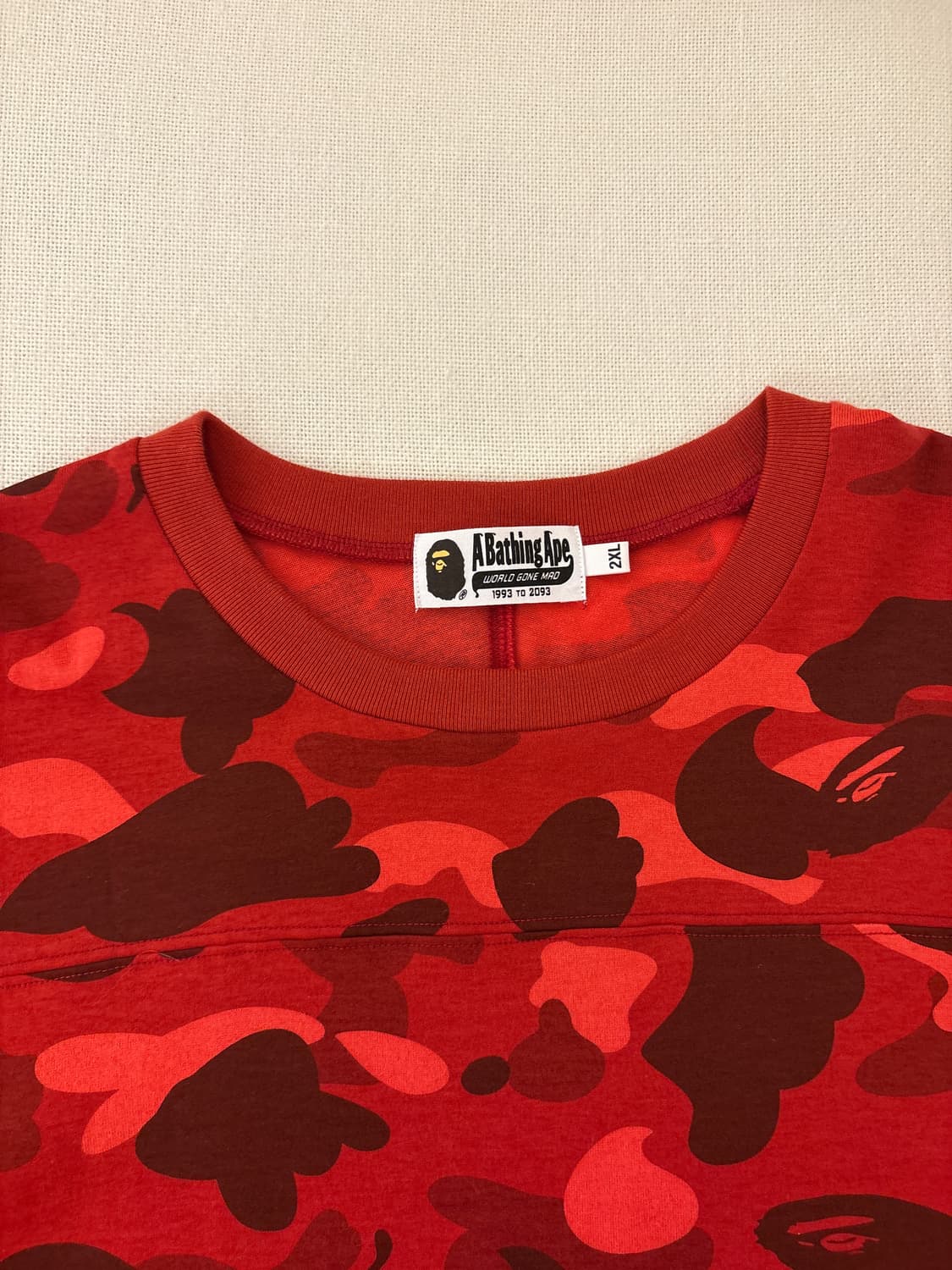 베이프 스타 카모 롱슬리브 레드 (뉴진스 해린 착용) 상품이미지2