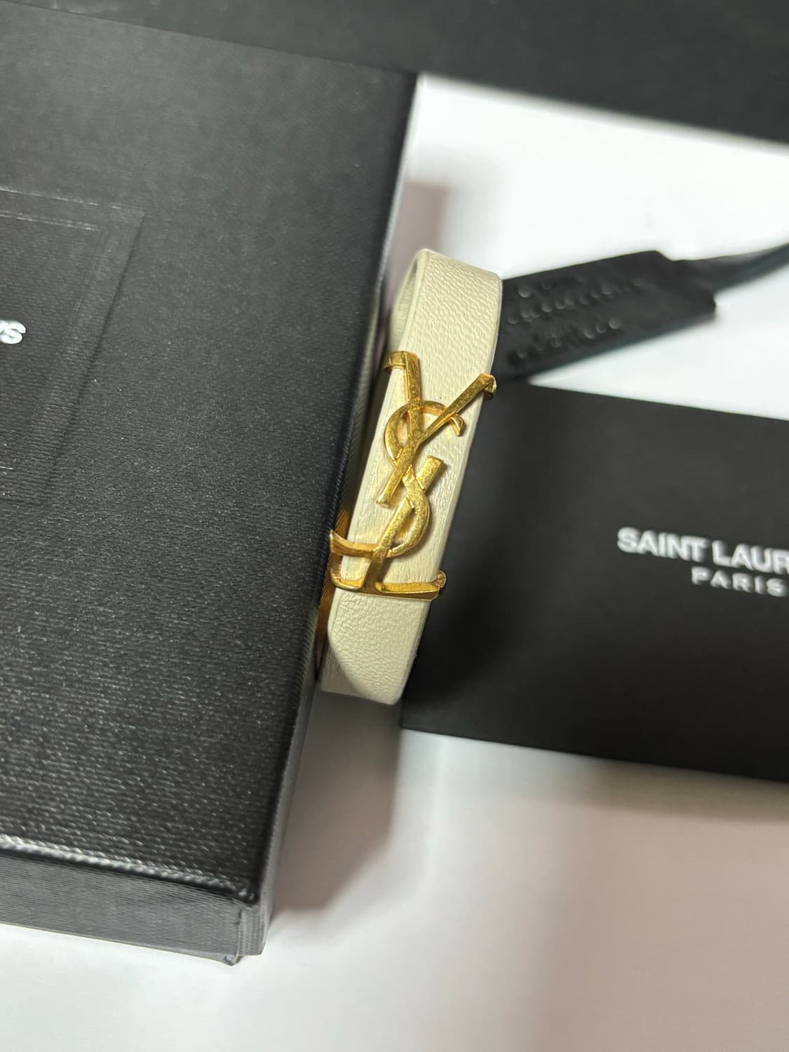 생로랑 YSL 레더 팔찌 아이보리 상품이미지2