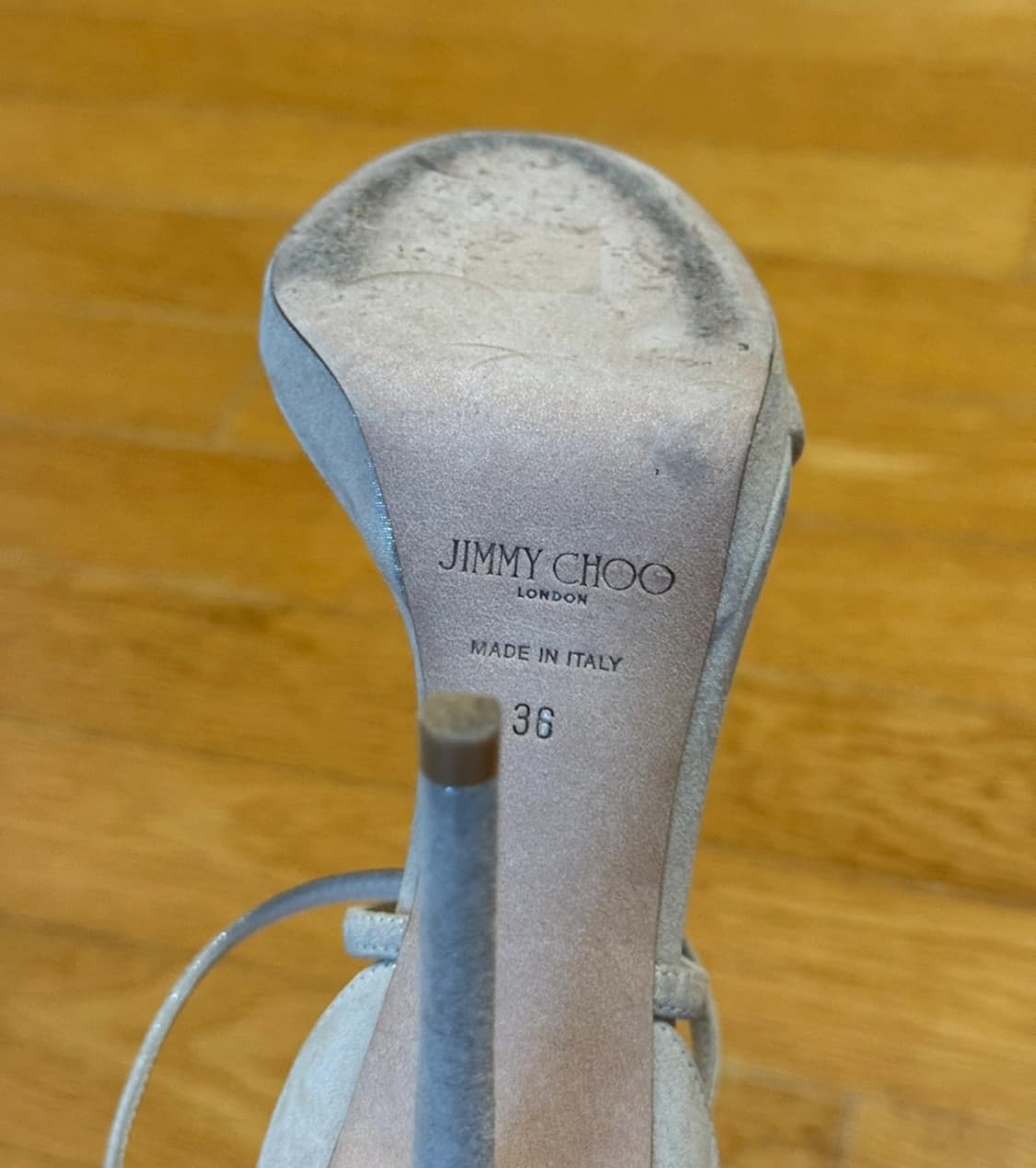 Jimmy choo 지미추 스웨이드 실버 스트랩 힐 상품이미지6