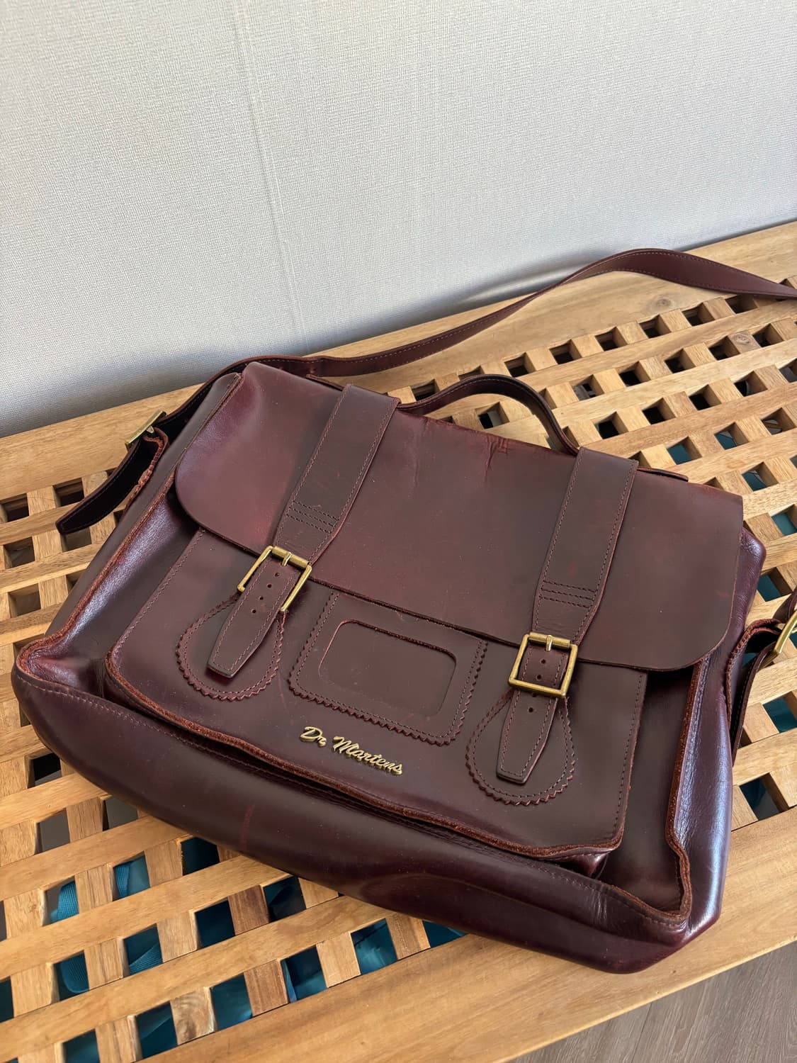 닥터마틴 사첼백  상품이미지1