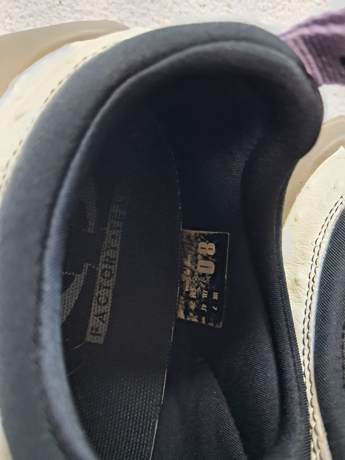 브레인 데드 x 오클리 팩토리 팀 오스트리치 플레시 아이보리 상품이미지2