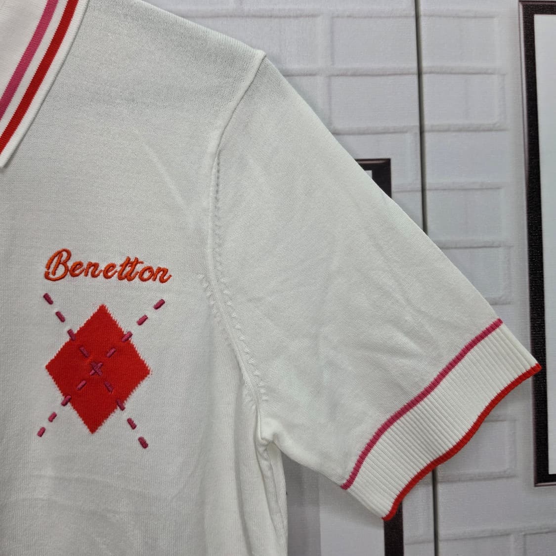 25SS 베네통 여성 반팔 칼라 니트 티셔츠 100(L)사이즈 새상품급 상품이미지5