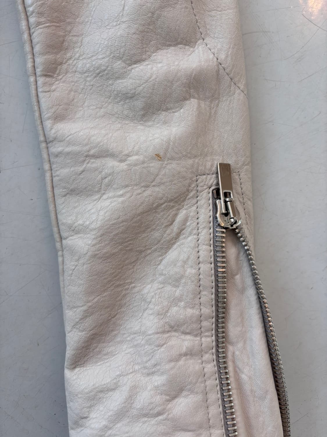 Vintage Balenciaga Leather Jacket 상품이미지8