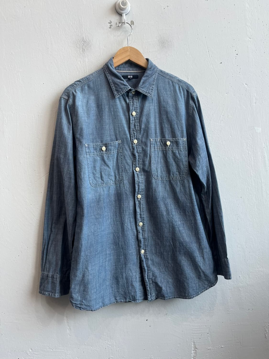 유니클로 셀비지 샴브레이 셔츠 XL 상품이미지1