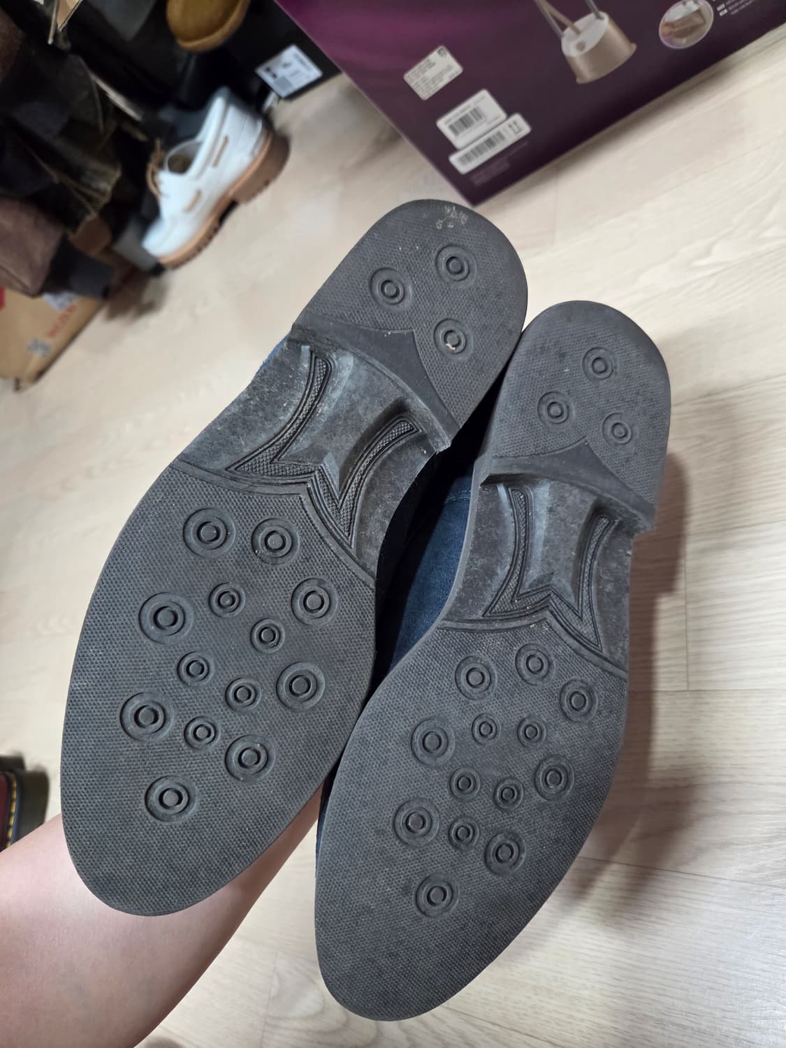 볼료네제 네이비 스웨이드 u팁 구두  상품이미지5