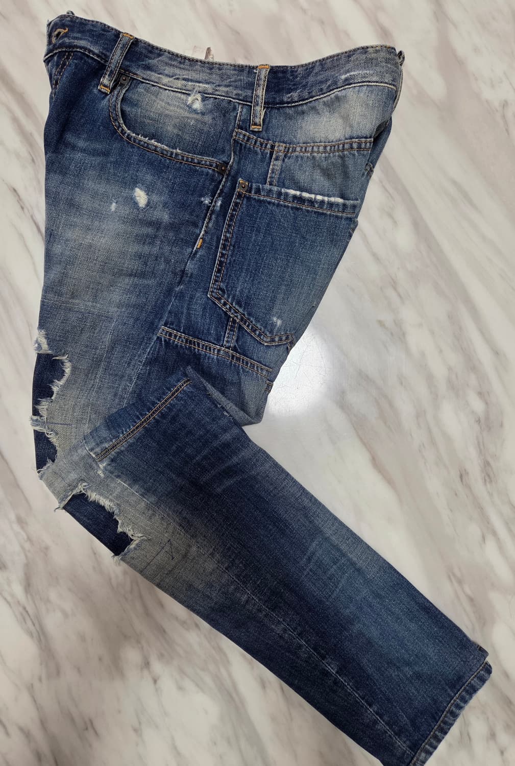 디스퀘어드 디스트로이드 바이커 데님팬츠  상품이미지3