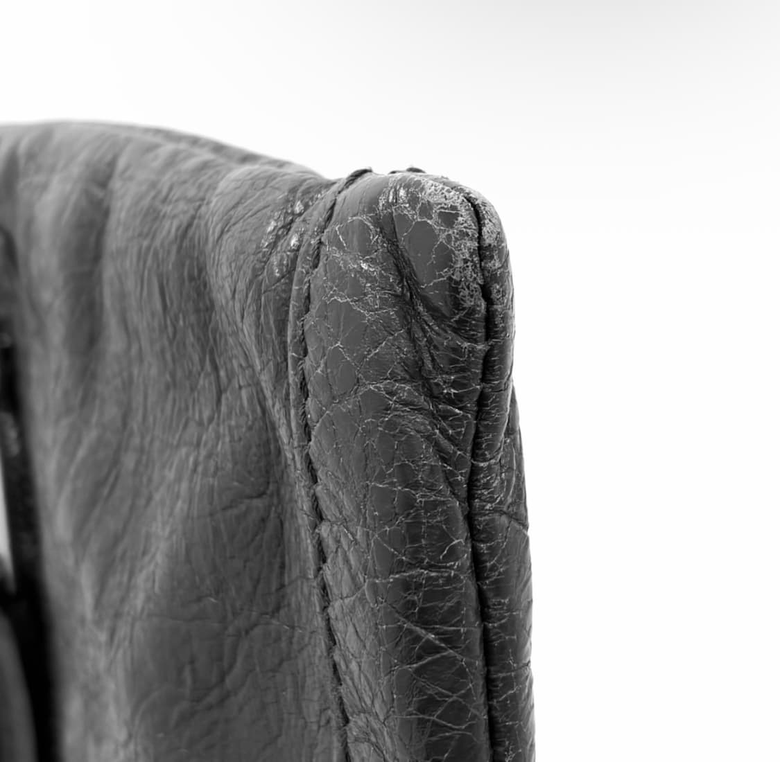 [S] 발렌시아가 모터 시티 클래식 클립 레더 클러치 파우치 스몰 블랙 상품이미지8