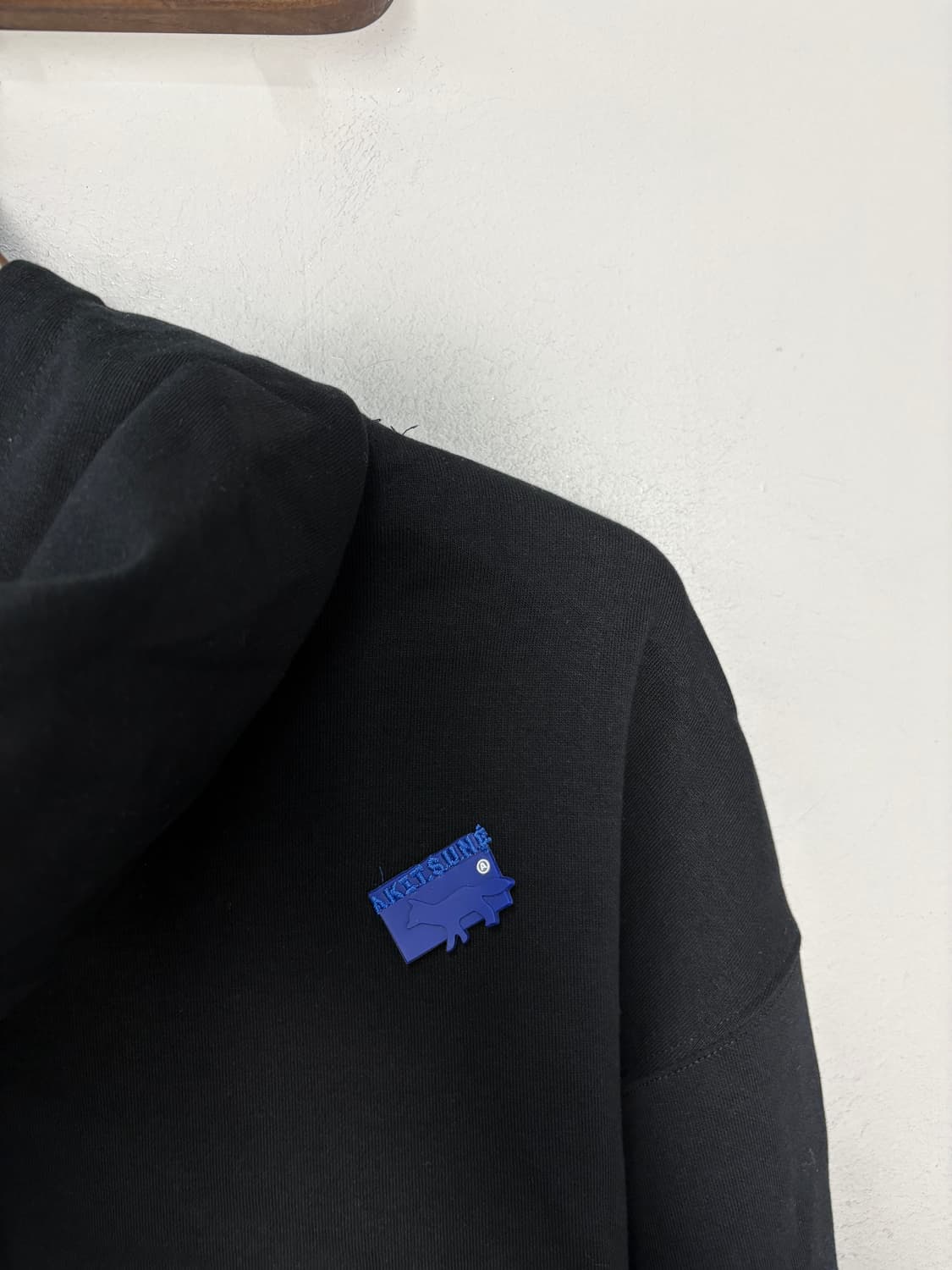 메종키츠네 X 아더에러 메디테이션 폭스 후드 블랙A3819 상품이미지5