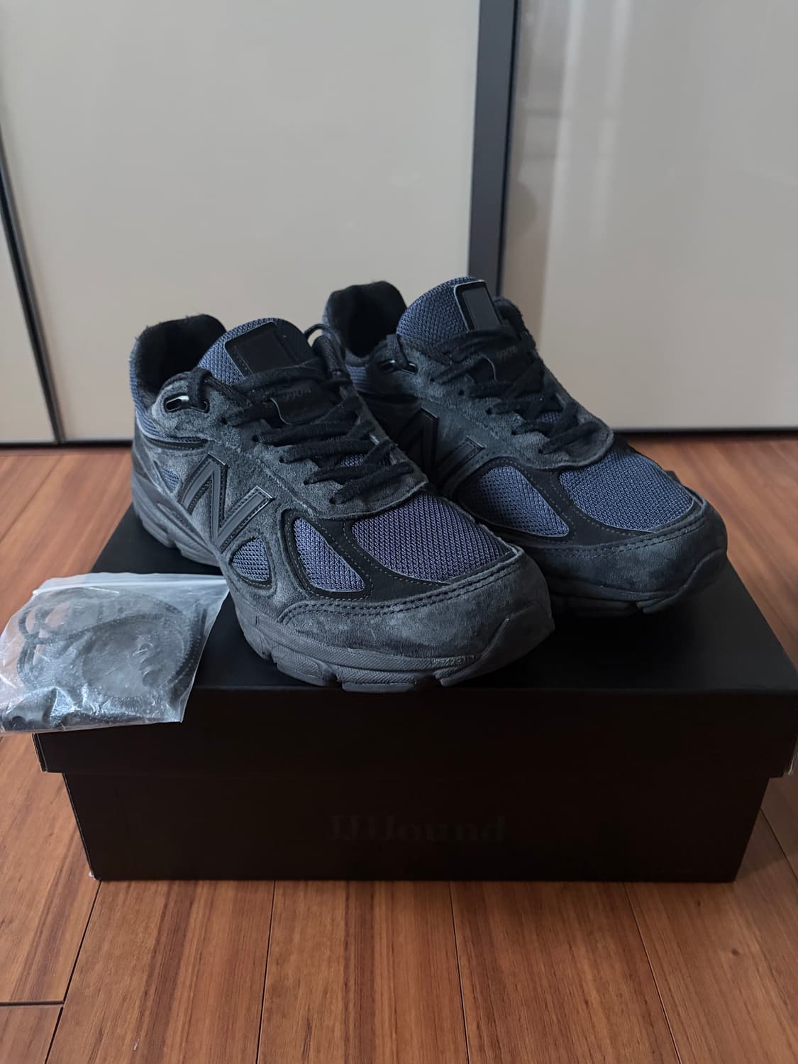 뉴발란스 자운드 JJJound 990v4 / Navy / 265 상품이미지1