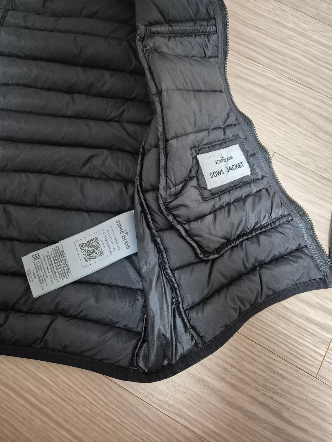 KIDS[8Y] 스톤아일랜드 키즈 로고 패치 경량 조끼 다운패딩 블랙 상품이미지2