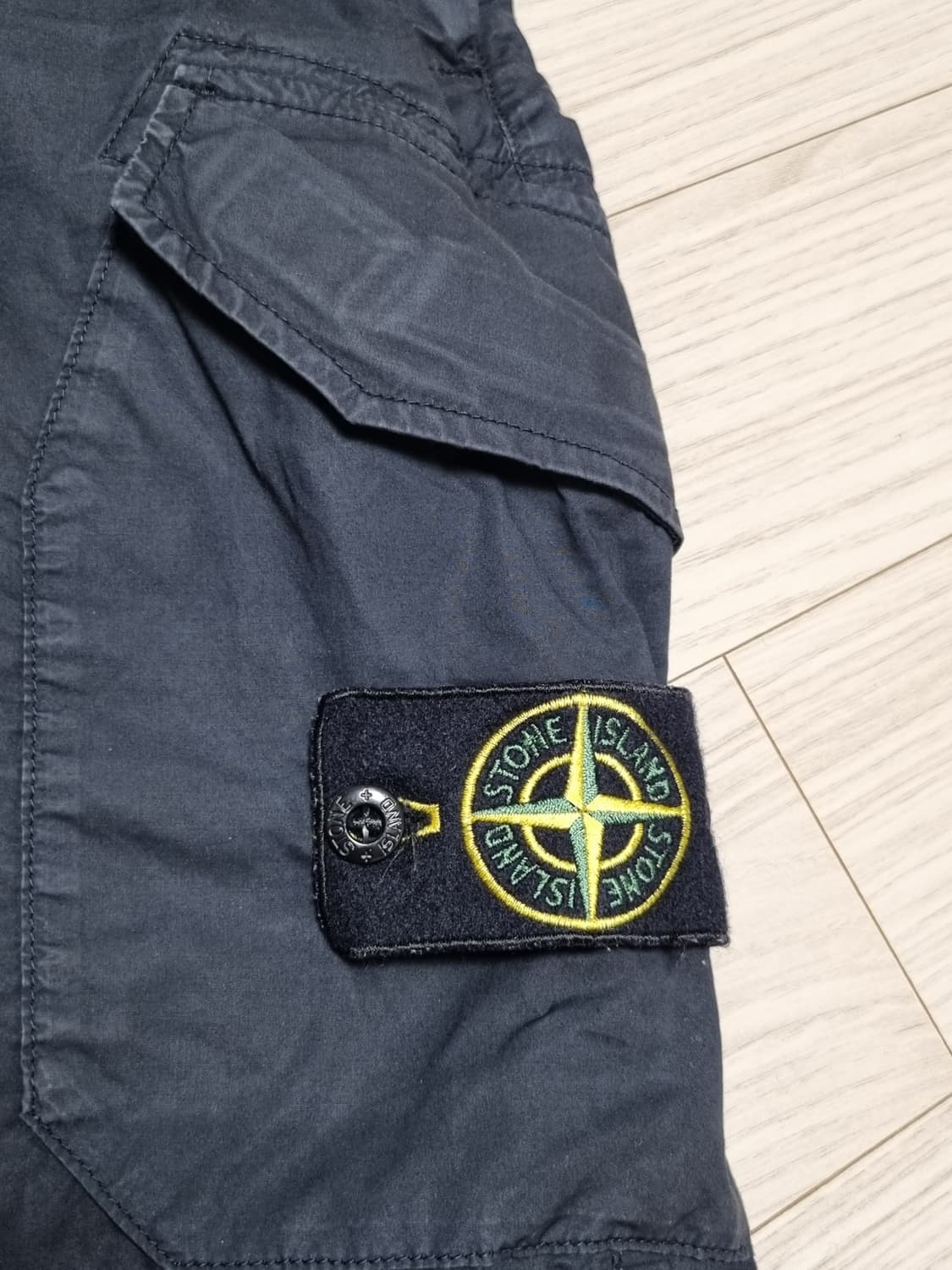스톤아일랜드 버뮤다 카고 반바지 상품이미지4