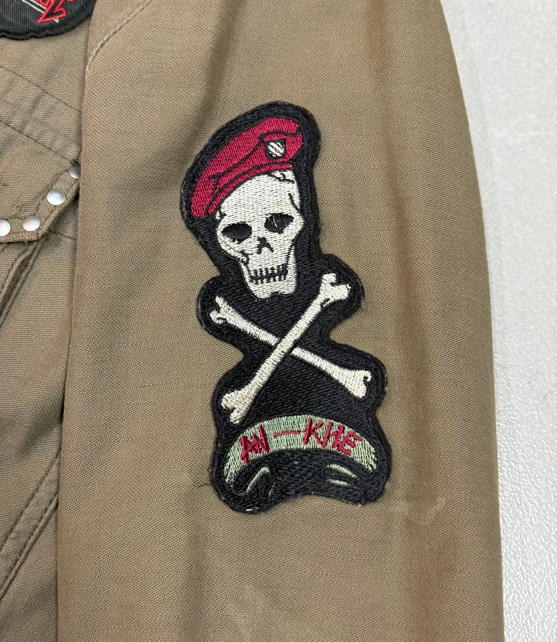 히스테릭 글래머 아카이브 스터드 해골 패치 핀 디테일 폭탄 자켓 상품이미지4