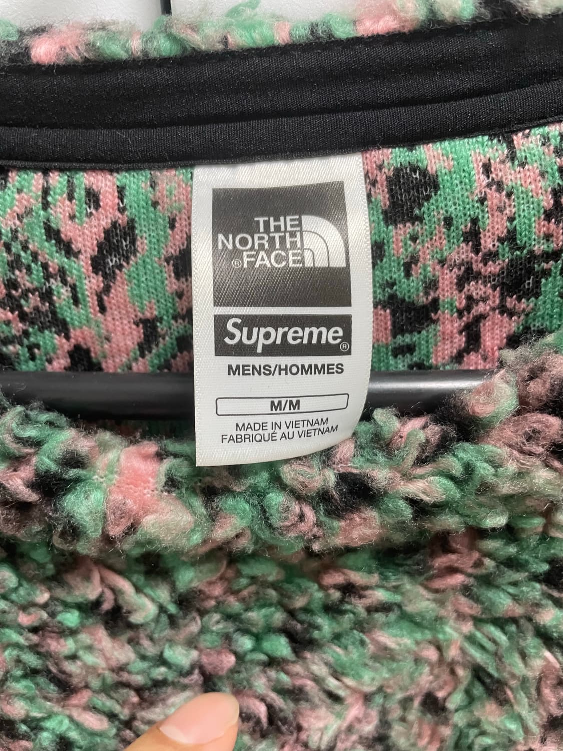 [M] 슈프림x노스페이스 멀티컬러 니트 상품이미지3