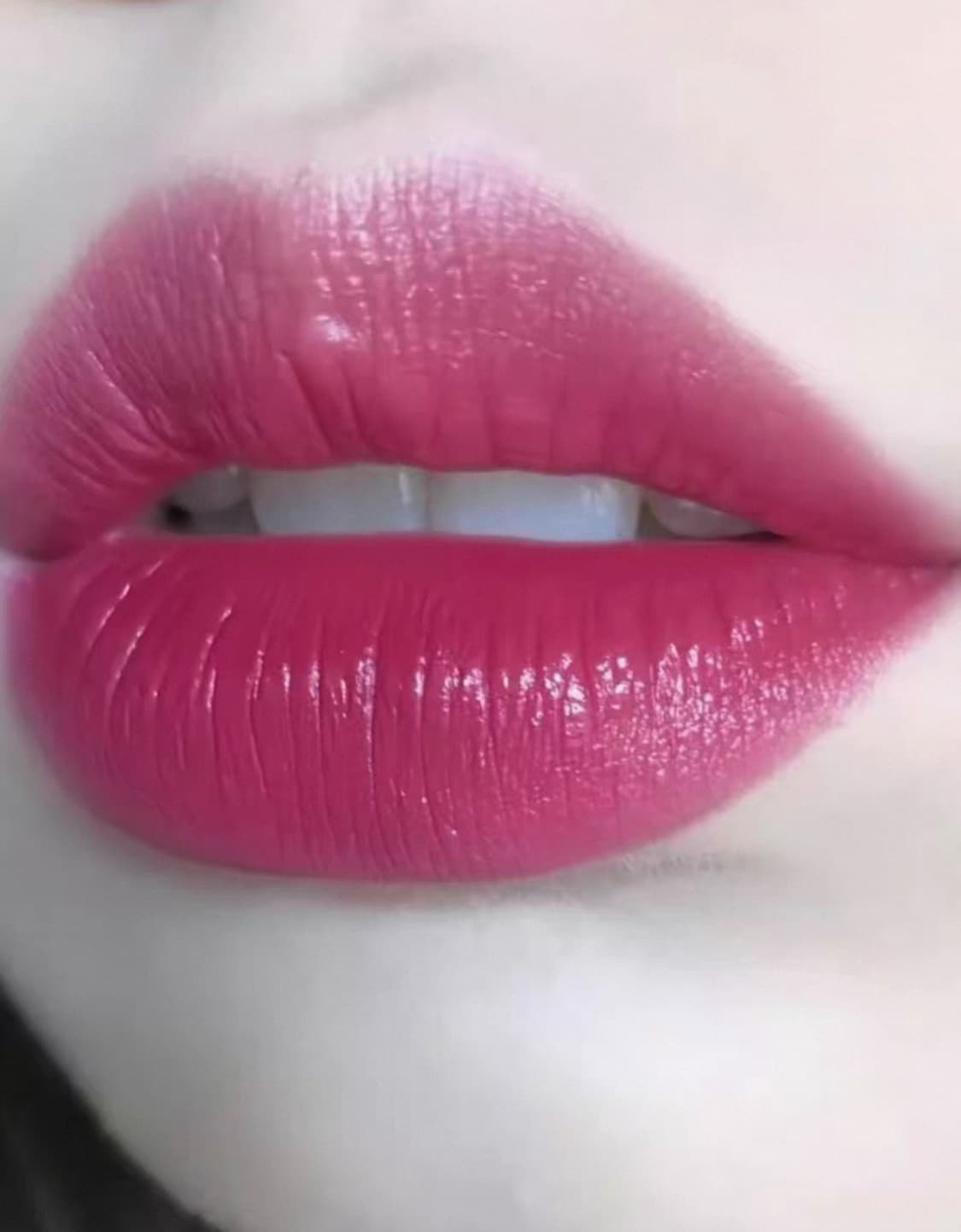 구찌 립스틱 405호 샤딘 (퍼플핑크) 상품이미지4