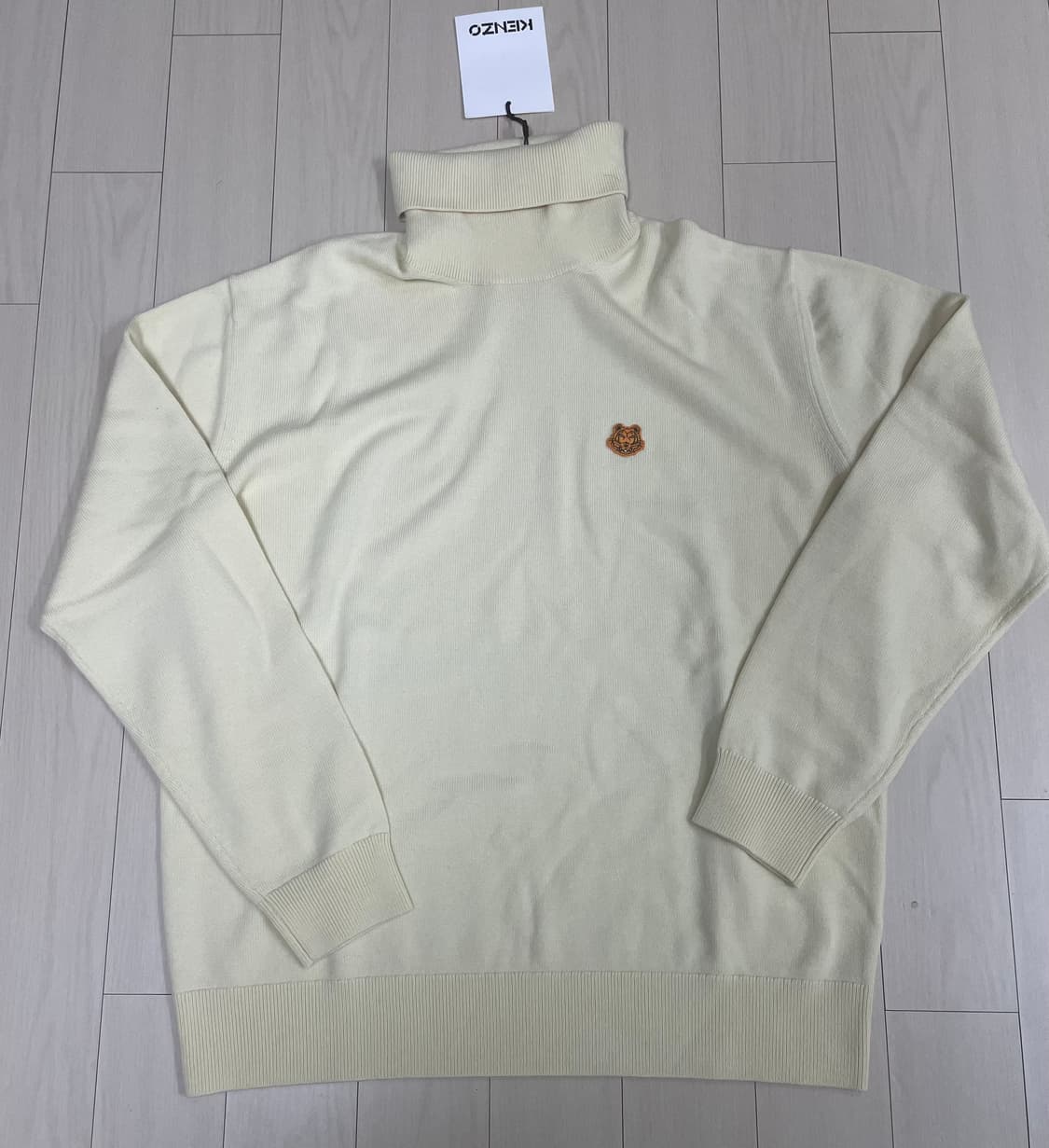 겐조 / 타이거패치 울 터틀넥 니트 옐로우 크림 /Xl 상품이미지4