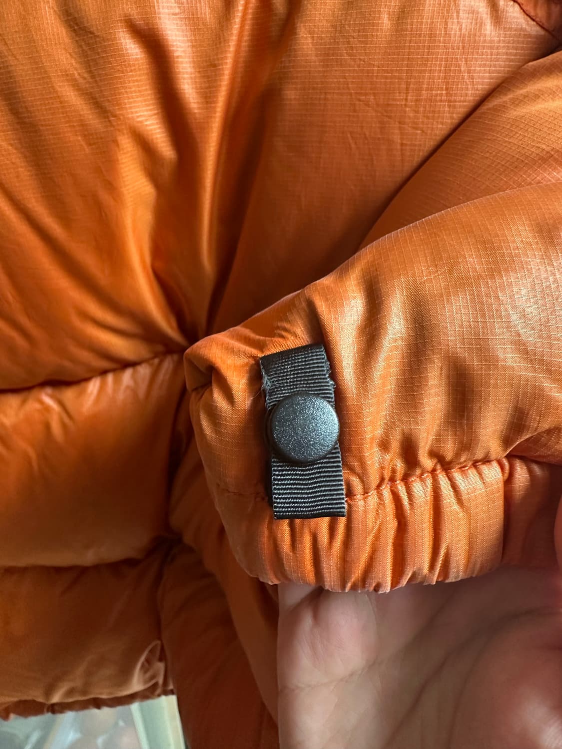 NORTHFACE 노스페이스 주황 오렌지 중앙 로고 눕시 패딩 상품이미지7