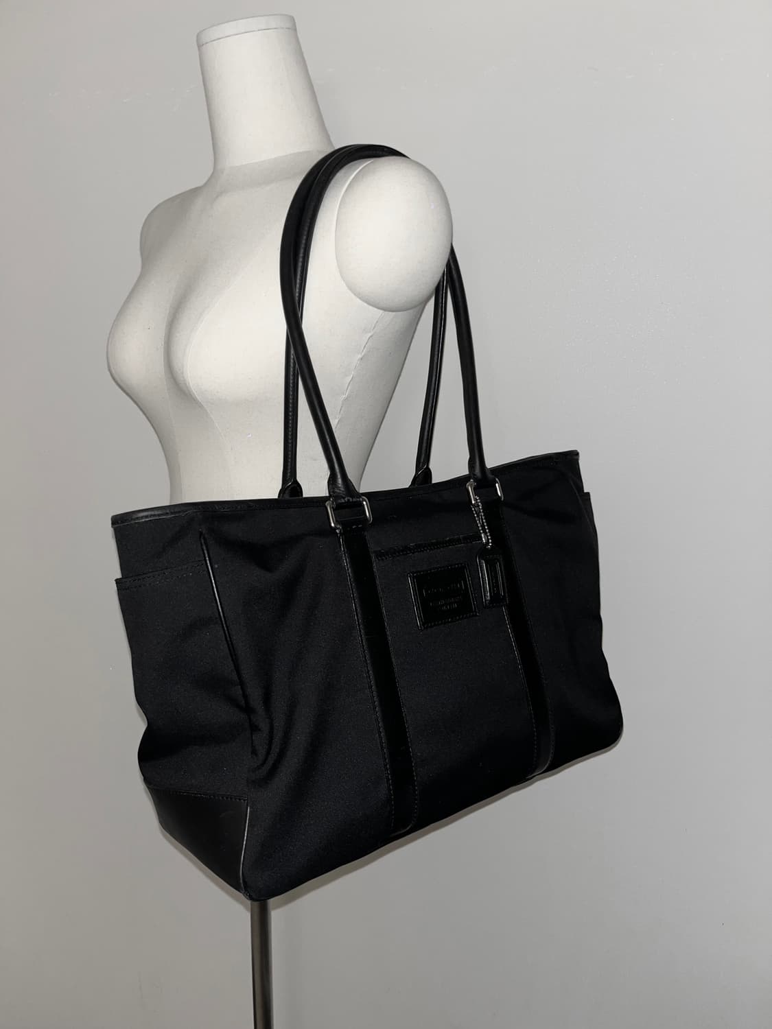 📦 Coach Signature Allblack Shoulder Bag 상품이미지3