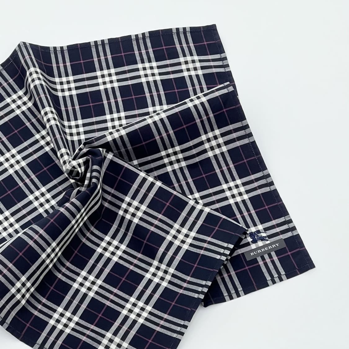 (새상품) burberry/ 버버리 쁘띠스카프 손수건 상품이미지1