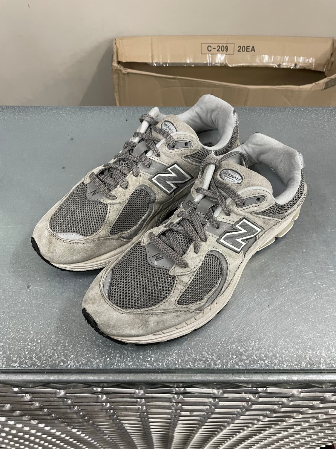 뉴발란스 2002R 그레이 275 상품이미지2