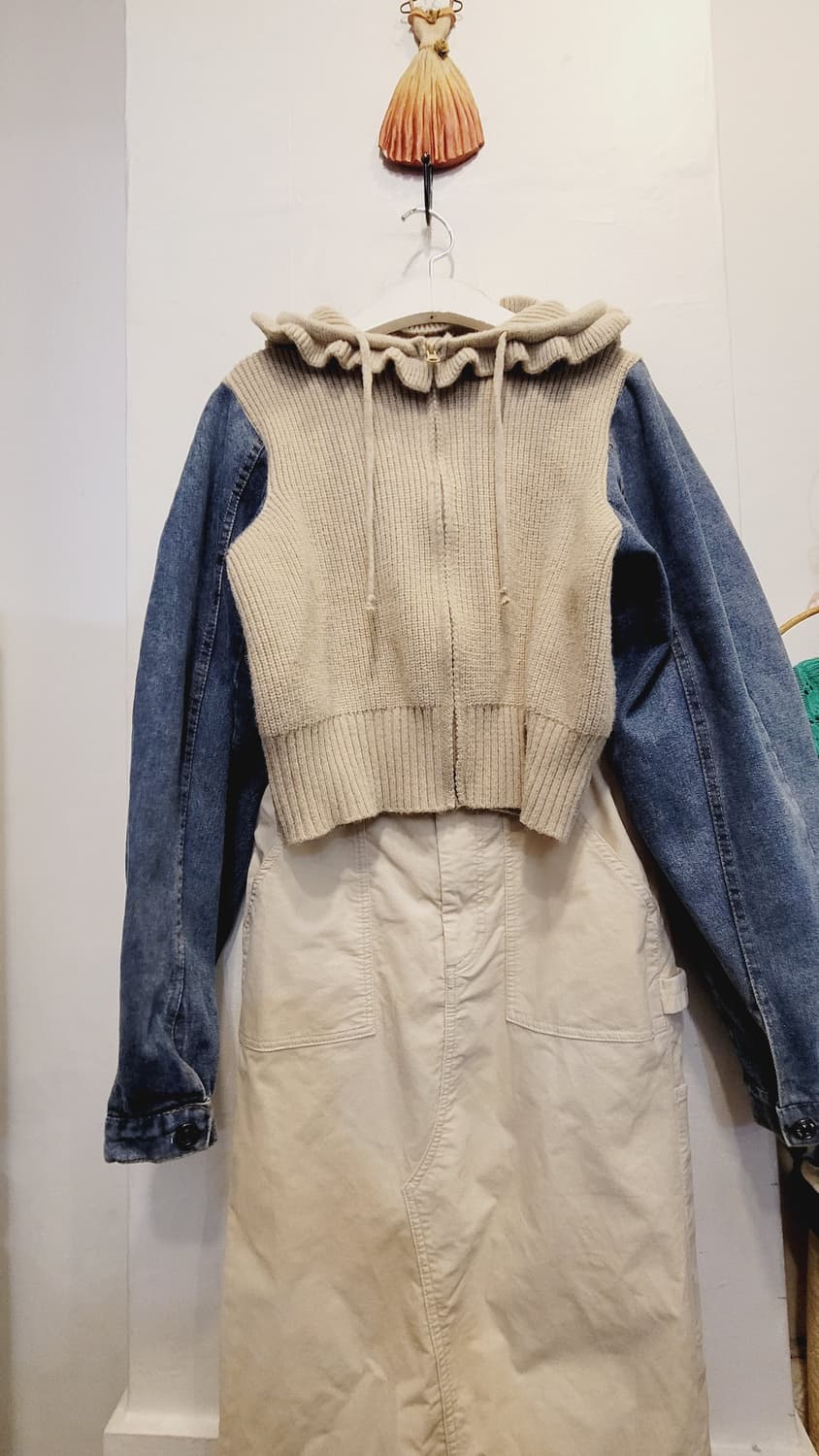 톰보이 프릴후드 니트집업 상품이미지6