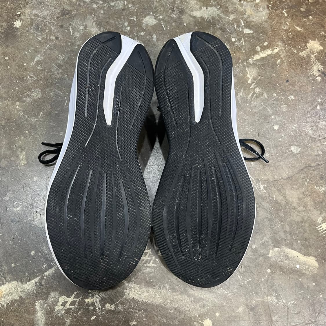 260) 아디다스 듀라모 검흰 런닝화 운동화 신발 상품이미지5
