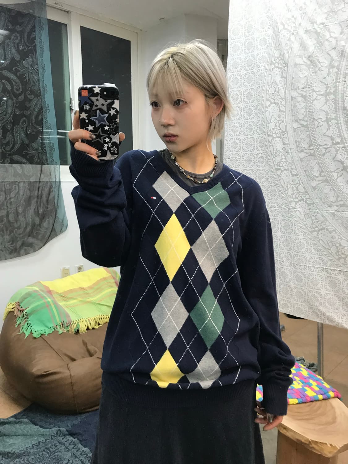 타미힐피서 아가일 브이넥 니트  상품이미지1