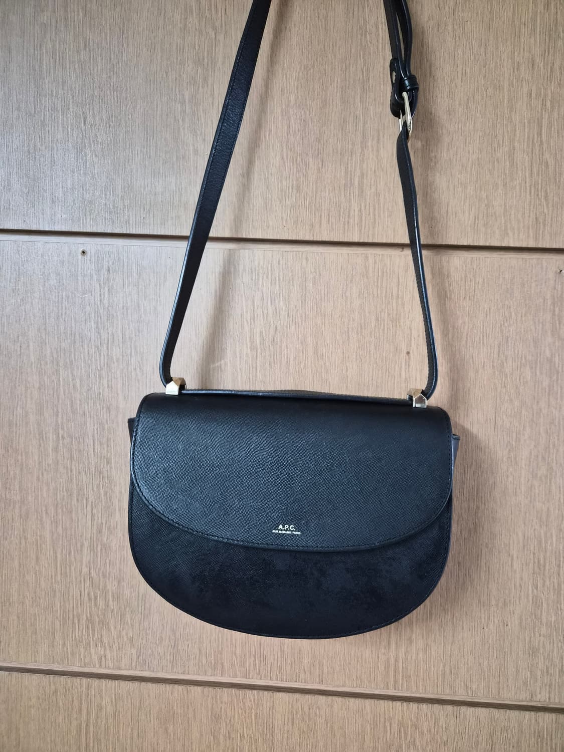 아페쎄 제네바 사피아노 상품이미지1